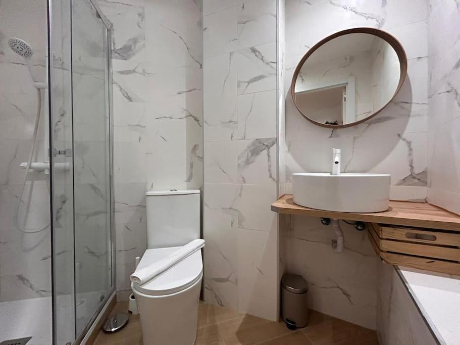 Ideal Studio In Cuatro Caminos - Guipuzcoa 马德里 外观 照片