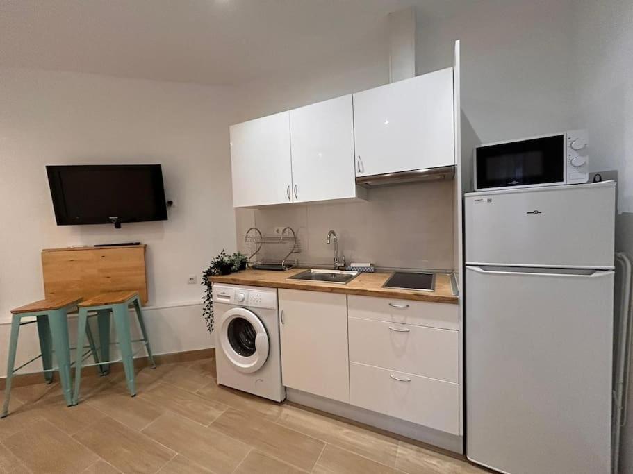 Ideal Studio In Cuatro Caminos - Guipuzcoa 马德里 外观 照片