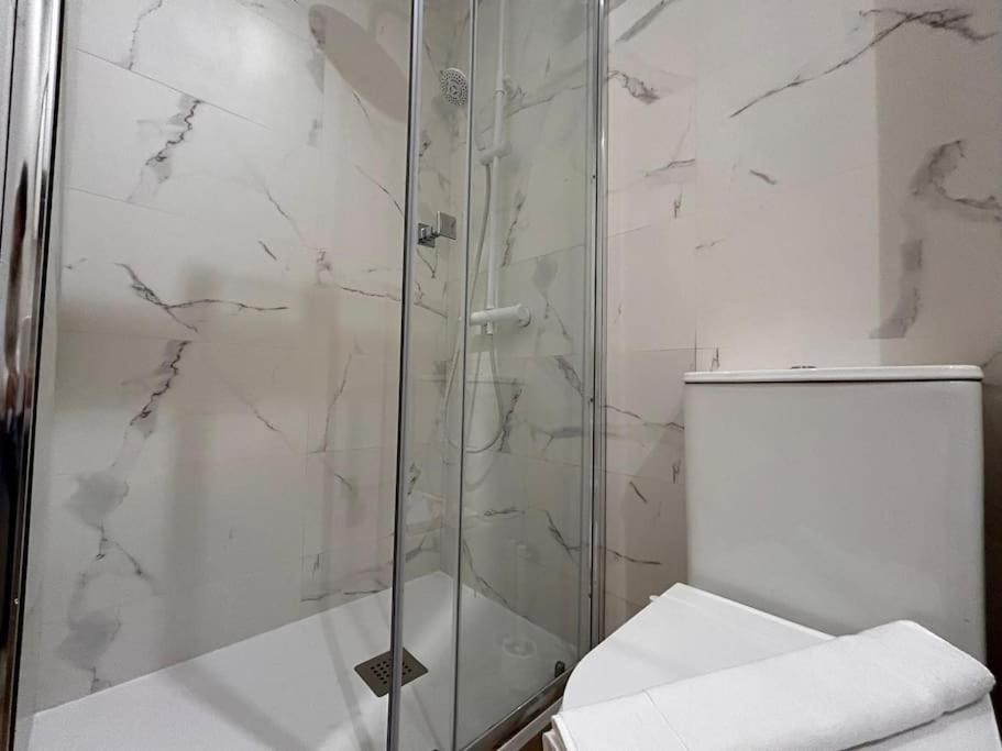 Ideal Studio In Cuatro Caminos - Guipuzcoa 马德里 外观 照片