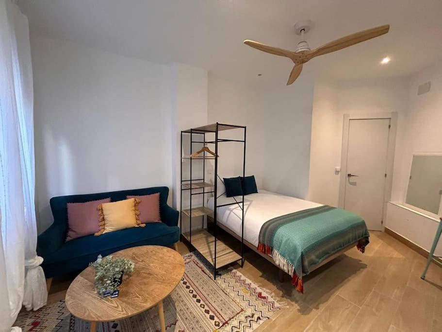 Ideal Studio In Cuatro Caminos - Guipuzcoa 马德里 外观 照片