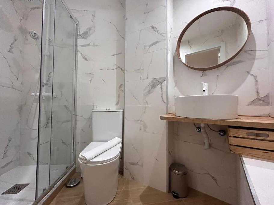 Ideal Studio In Cuatro Caminos - Guipuzcoa 马德里 外观 照片